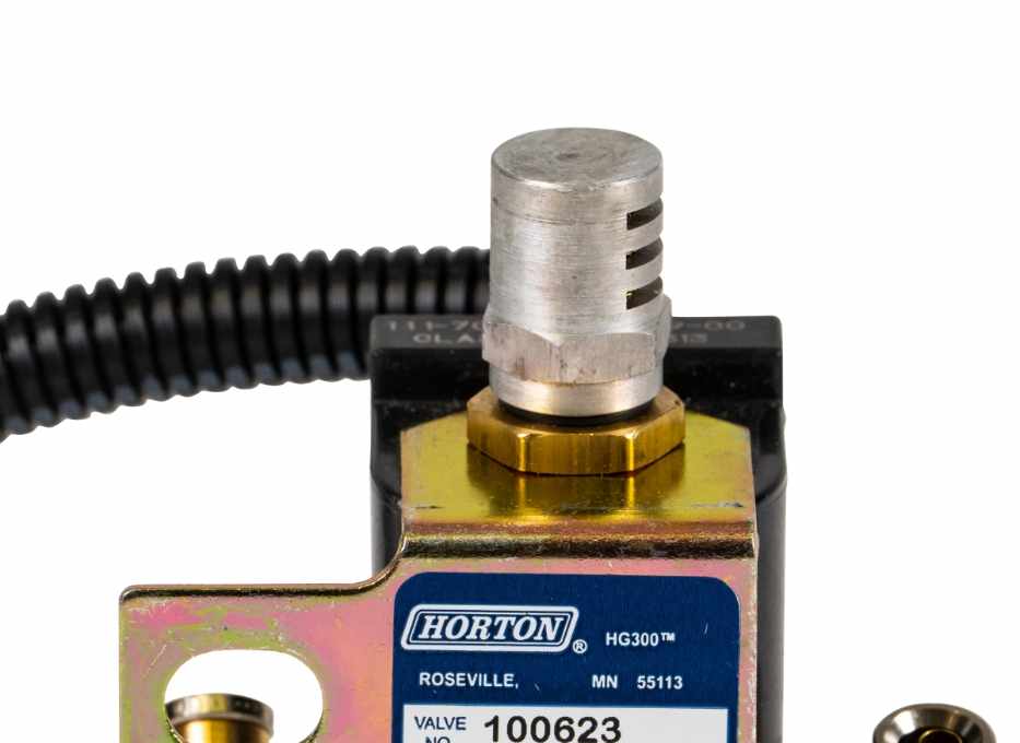 キイロン 993366 - Horton - Fan Clutch Solenoid Valve 3-Way